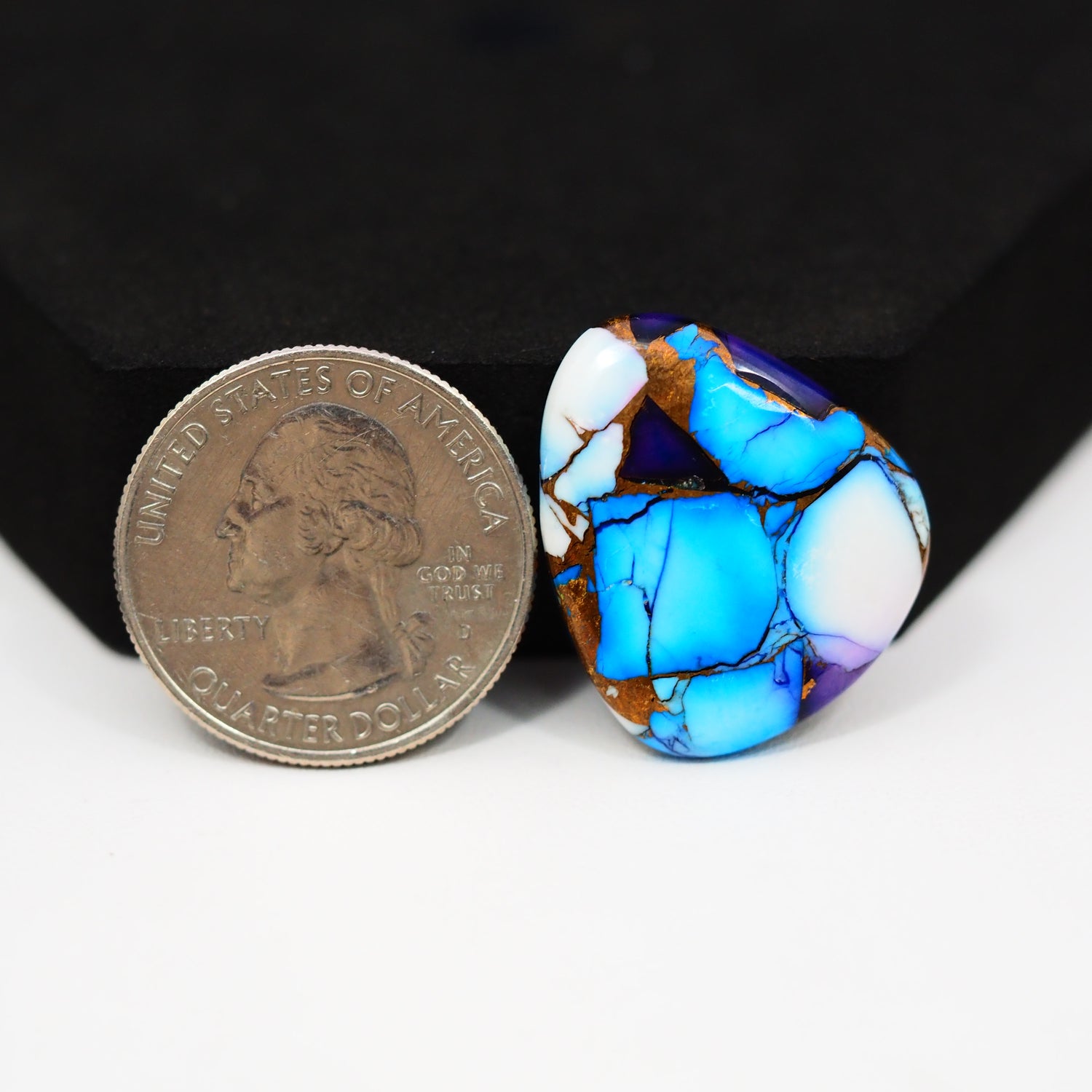 Purple Ice Rose Dahlia Cabochon 25x22mm 20.5ct Freeform – Pedra Gems