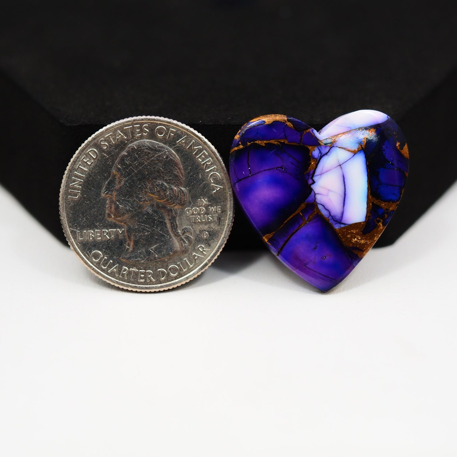 Purple Ice Rose Dahlia Cabochon 24x24mm 19ct Heart – Pedra Gems