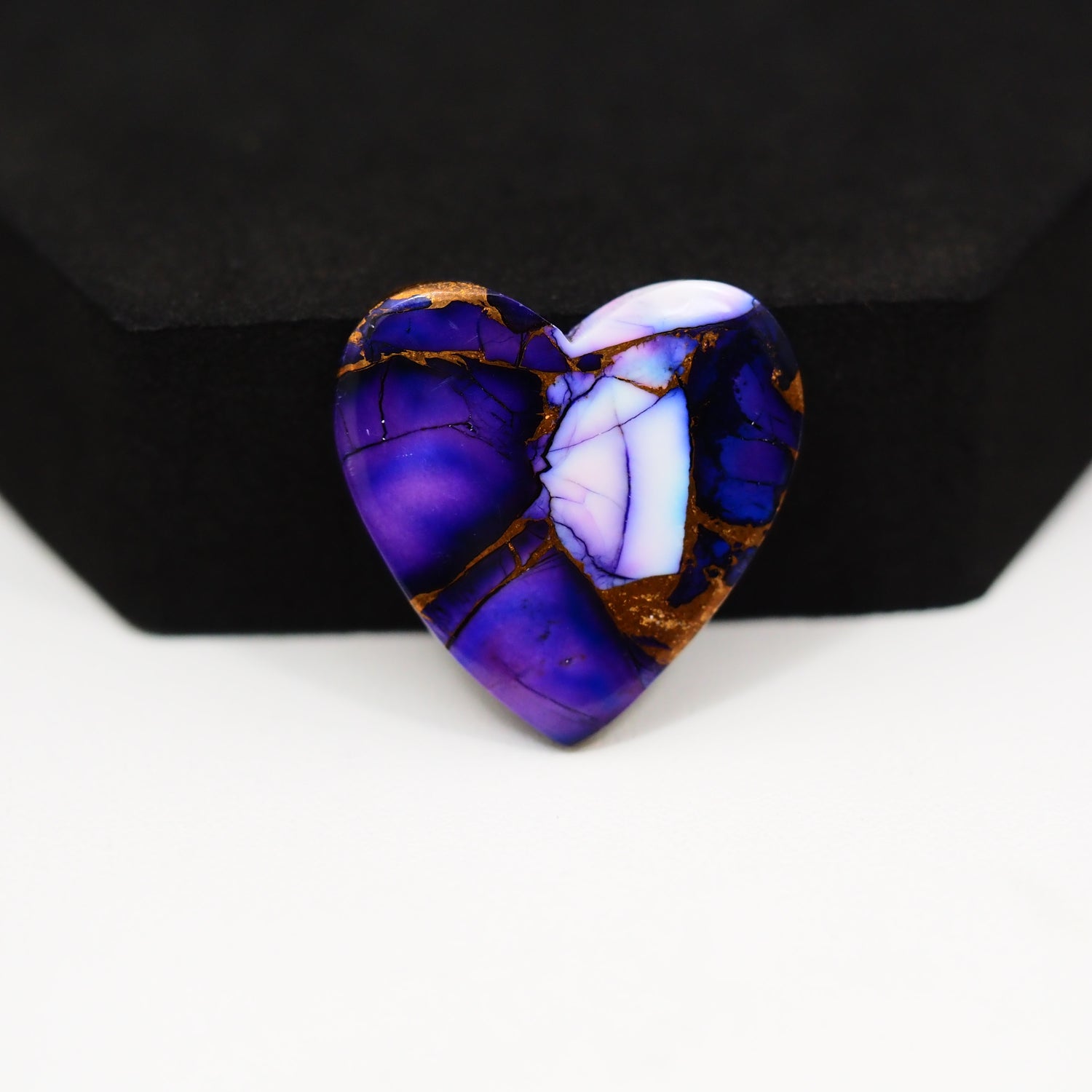 Purple Ice Rose Dahlia Cabochon 24x24mm 19ct Heart – Pedra Gems