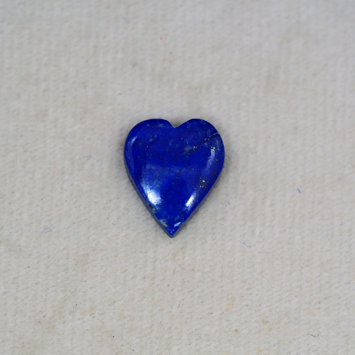 Natural Lapis Lazuli Heart Cabochon 16x14mm 9ct – Pedra Gems One of a Kind Loose Gemstone