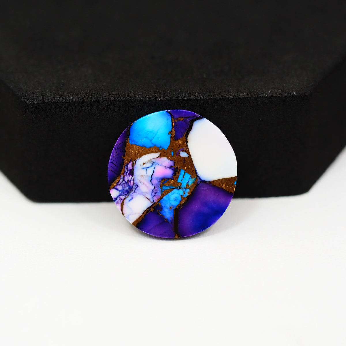 Purple Ice Rose Dahlia round cabochon 21x21mm next to US quarter dollar for size reference
