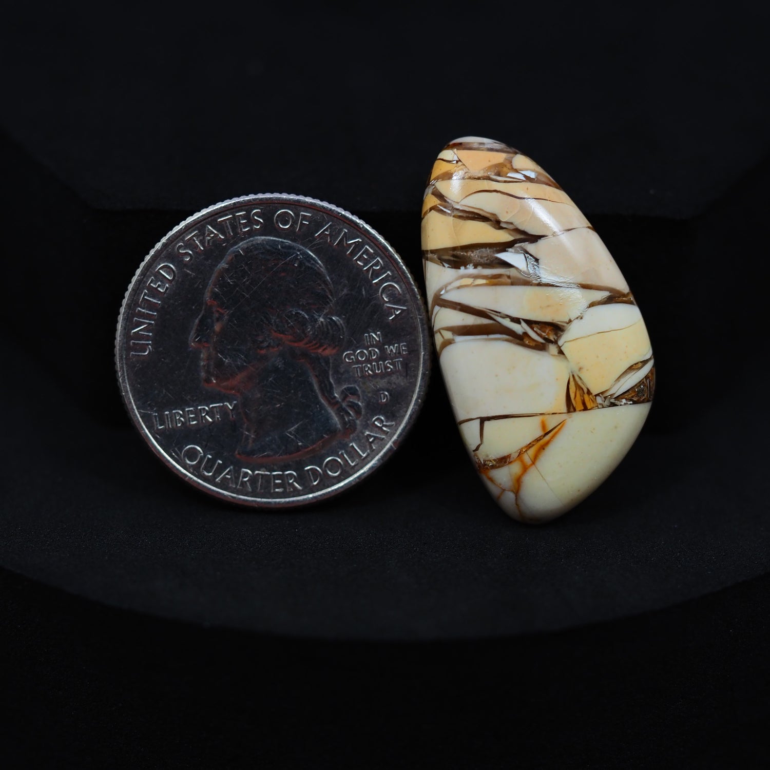 Brecciated Mookaite Cabochon 30x16mm 17ct Freeform