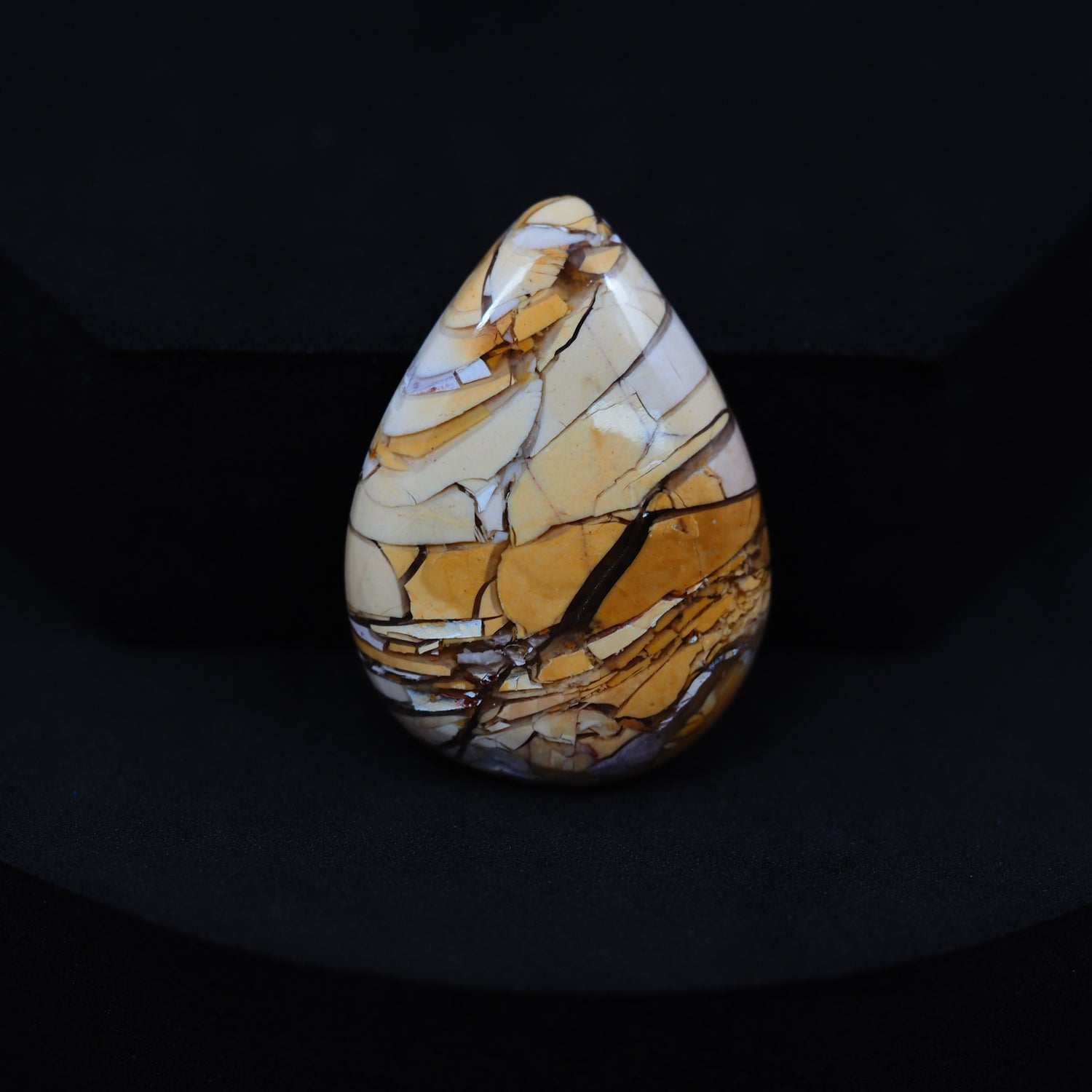 Brecciated Mookaite Cabochon 32x23mm 32ct Pear
