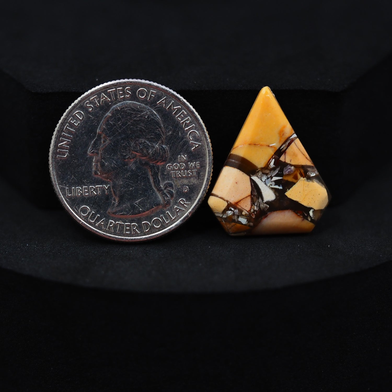 Natural Brecciated Mookaite jasper cabochon 22x18mm kite front view golden brown cream brecciation Pedra Gems