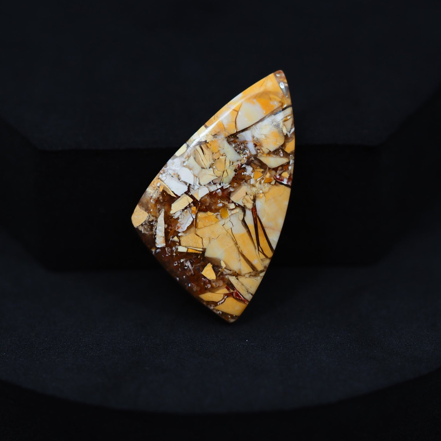 Brecciated Mookaite trillion cabochon 18ct flat back ready to set Pedra Gems
