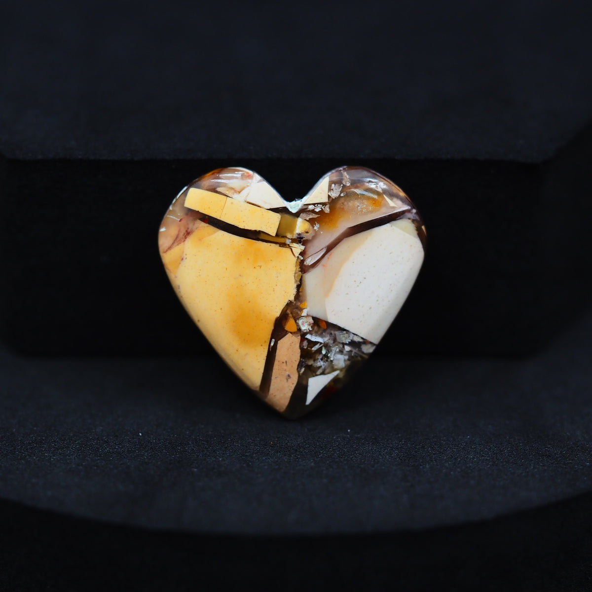 Brecciated Mookaite heart cabochon 12ct flat back ready to set Pedra Gems