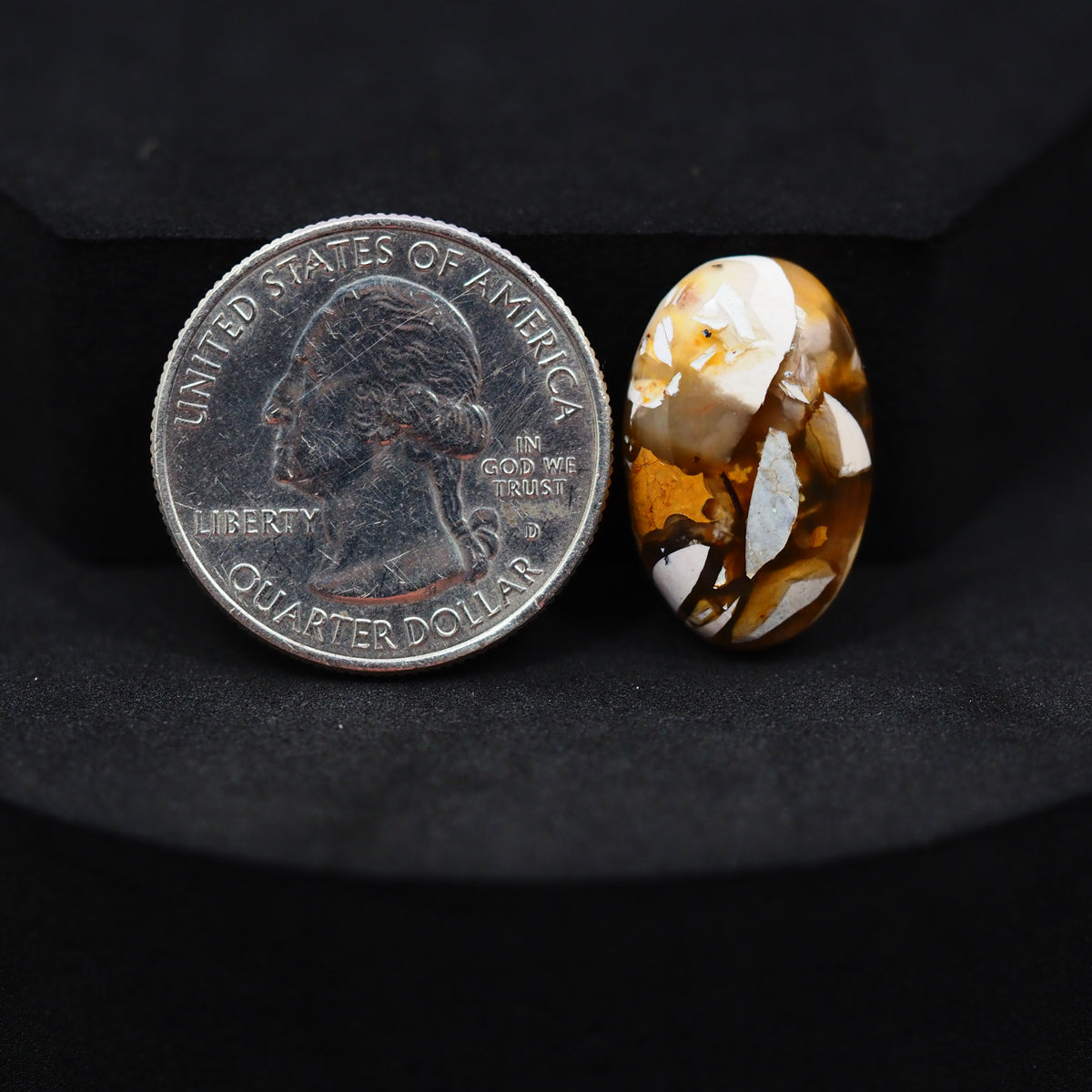 Natural Brecciated Mookaite jasper cabochon 21x13mm oval front view golden brown cream brecciation Pedra Gems