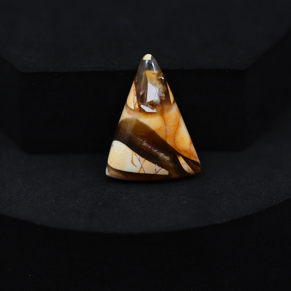 Brecciated Mookaite trillion cabochon 15.5ct flat back ready to set Pedra Gems