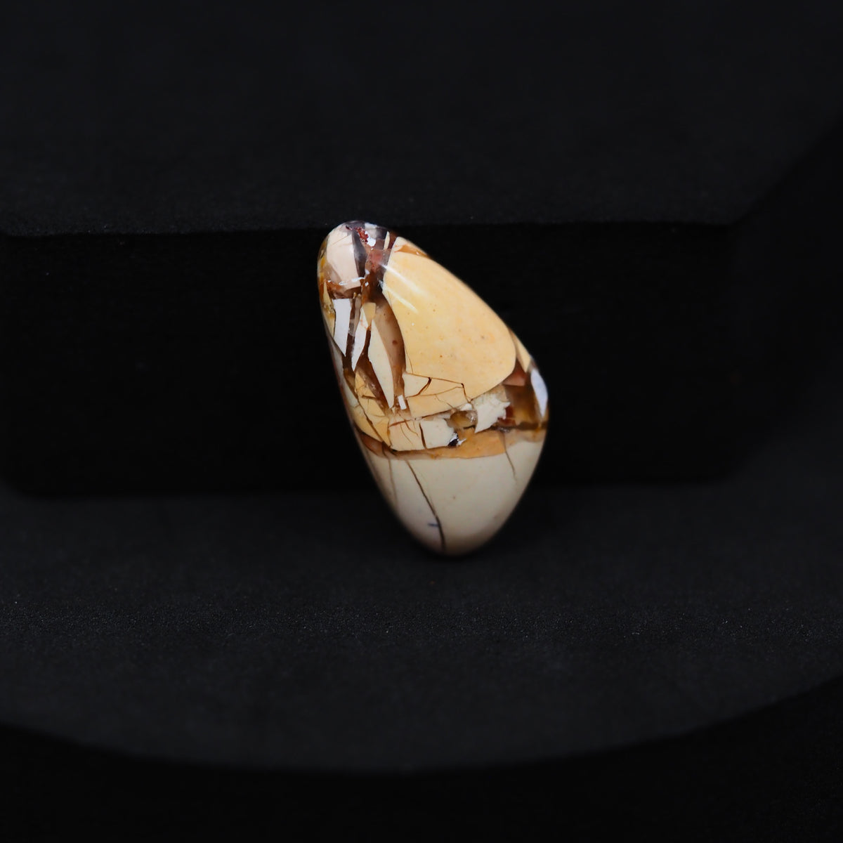 Brecciated Mookaite freeform cabochon 8ct flat back ready to set Pedra Gems