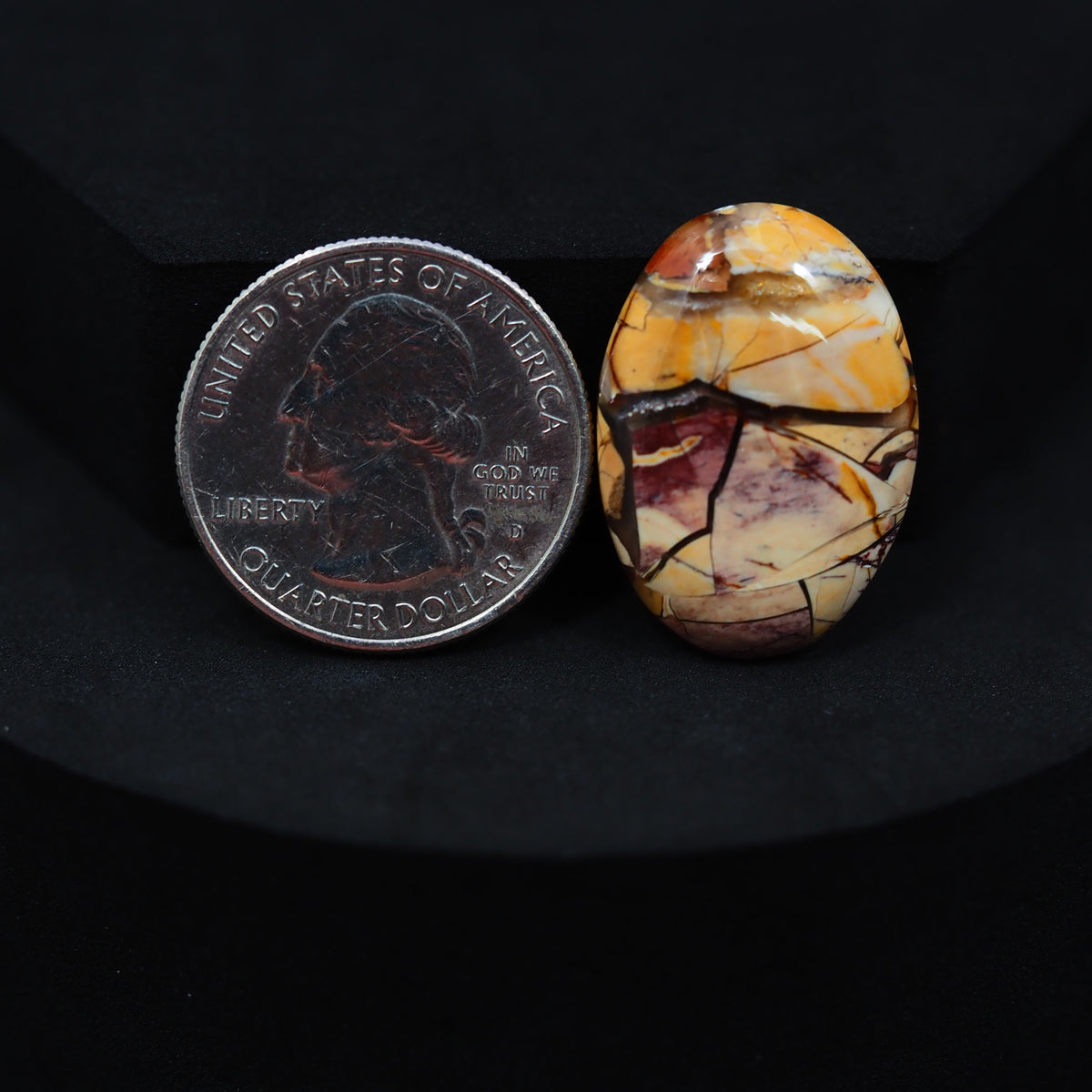 Natural Brecciated Mookaite jasper cabochon 26x19mm oval front view golden brown cream brecciation Pedra Gems