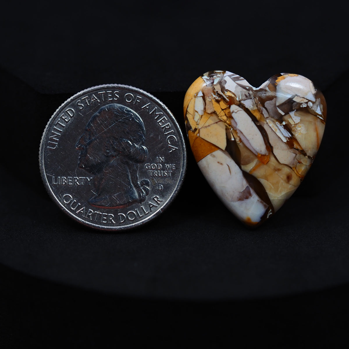 Natural Brecciated Mookaite jasper cabochon 25x23mm heart front view golden brown cream brecciation Pedra Gems