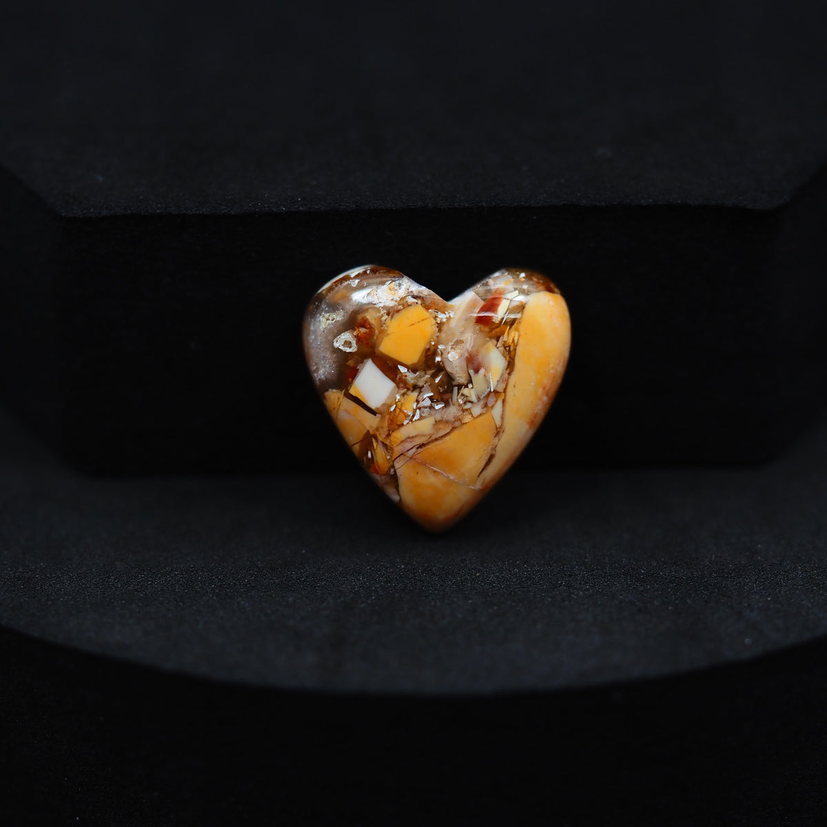 Brecciated Mookaite heart cabochon 9.5ct flat back ready to set Pedra Gems