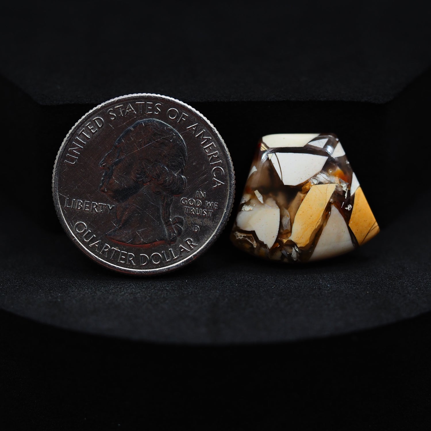 Natural Brecciated Mookaite jasper cabochon 17x19mm kite front view golden brown cream brecciation Pedra Gems