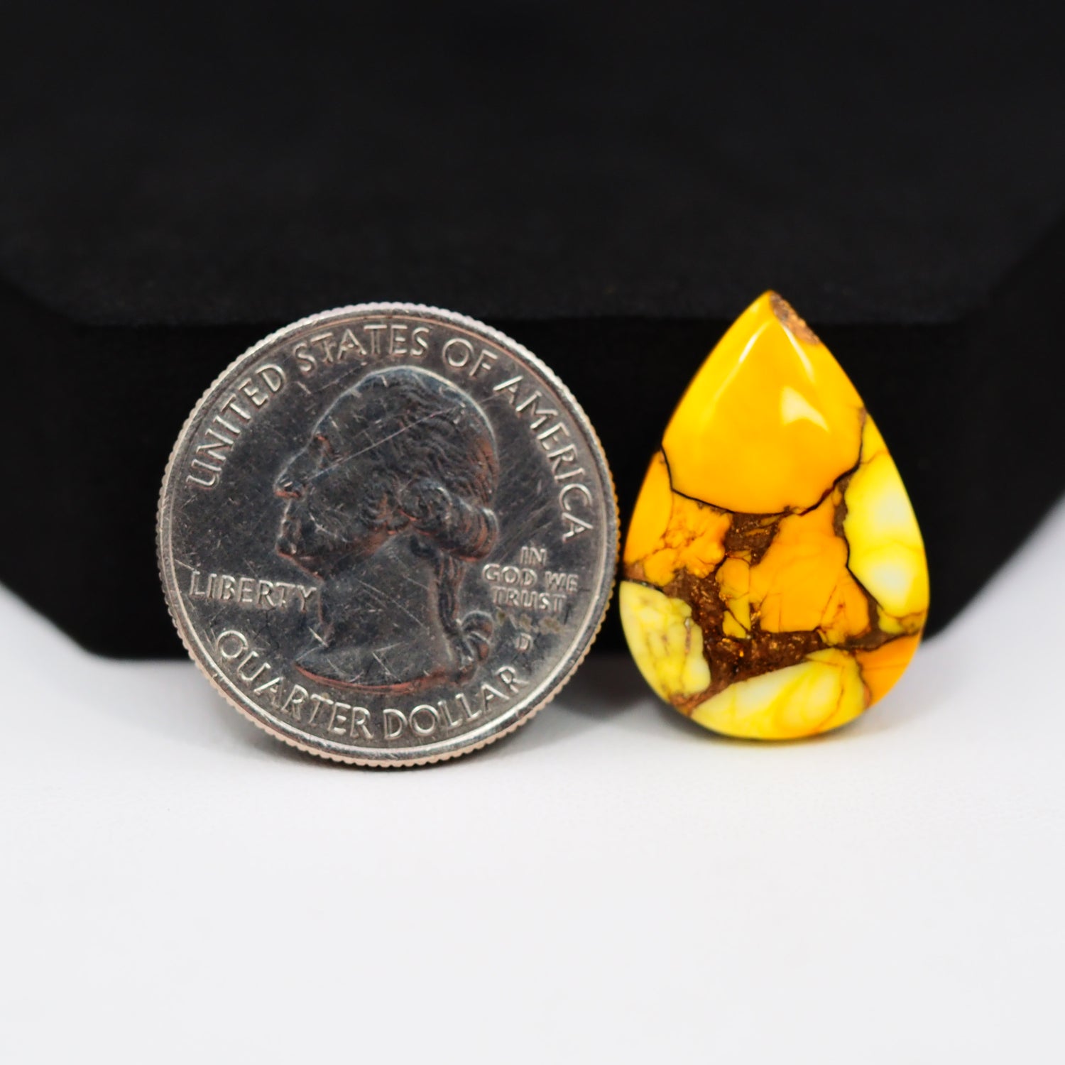 Natural Honey Dahlia Turquoise Pear Cabochon 23x16mm 11.5ct - Honey Gold - Pedra Gems