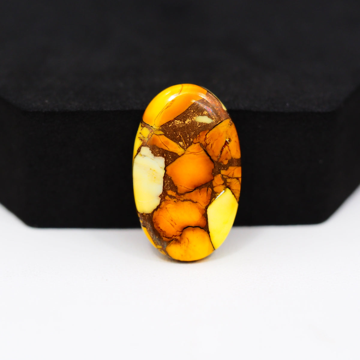 Honey Dahlia Cabochon 26x16mm 10.5ct Oval