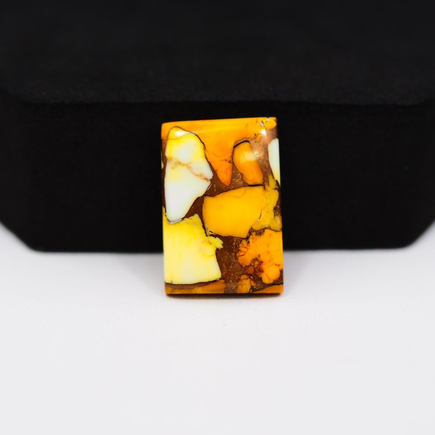 Honey Dahlia Cabochon 20x14mm 13ct Rectangle