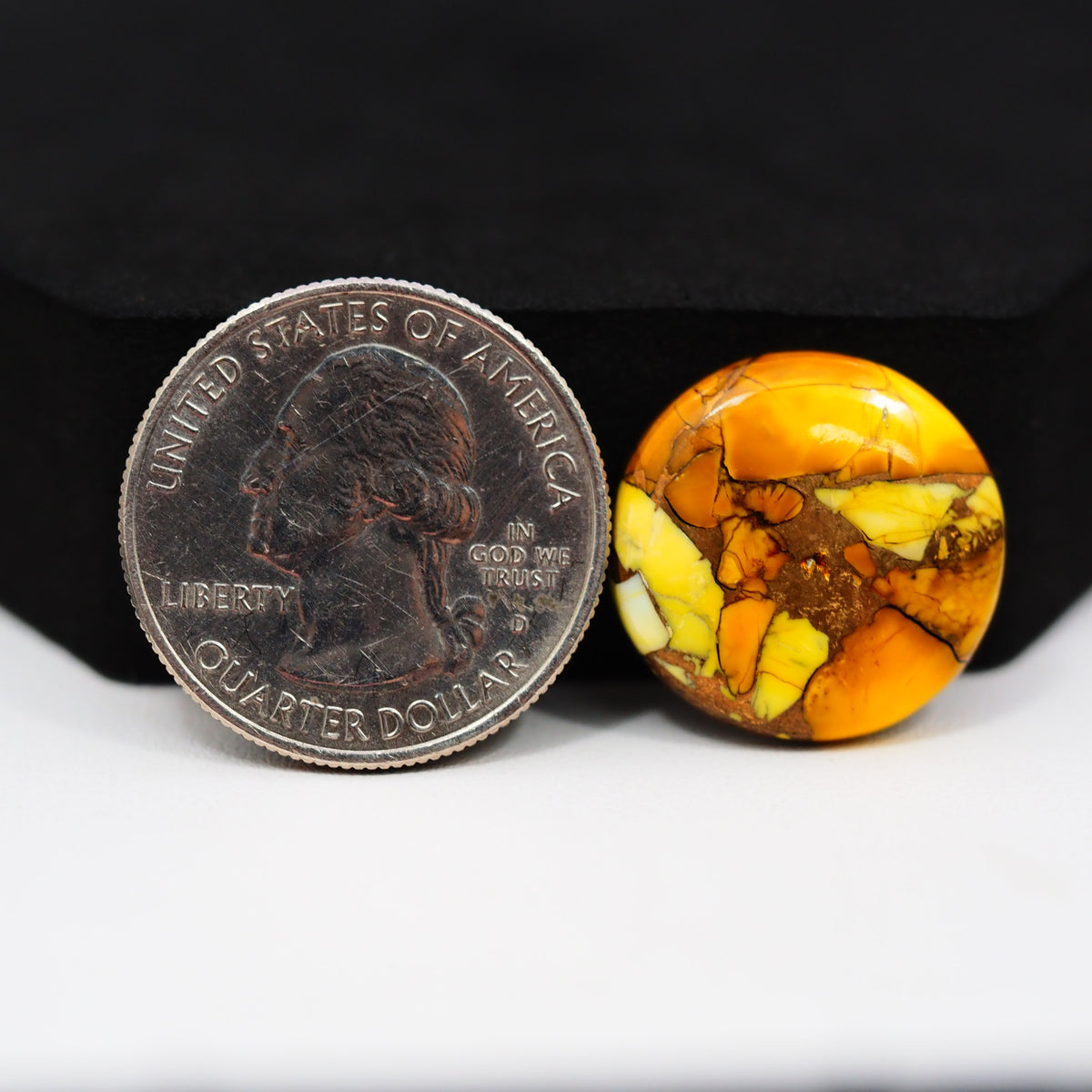 Natural Honey Dahlia Turquoise Round Cabochon 19x19mm 13.5ct - Honey Gold - Pedra Gems