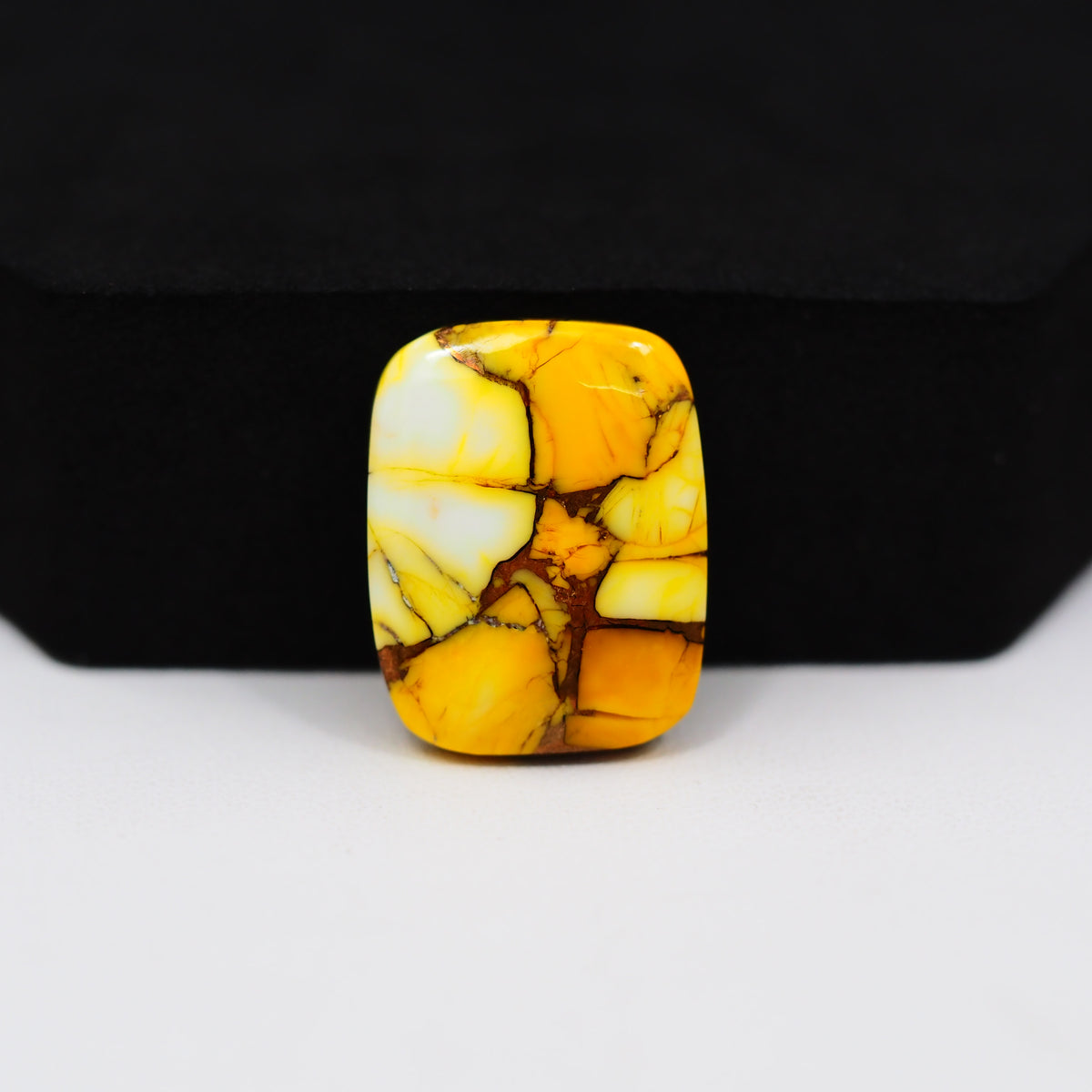 Honey Dahlia Cabochon 20x16mm 13.5ct Cushion