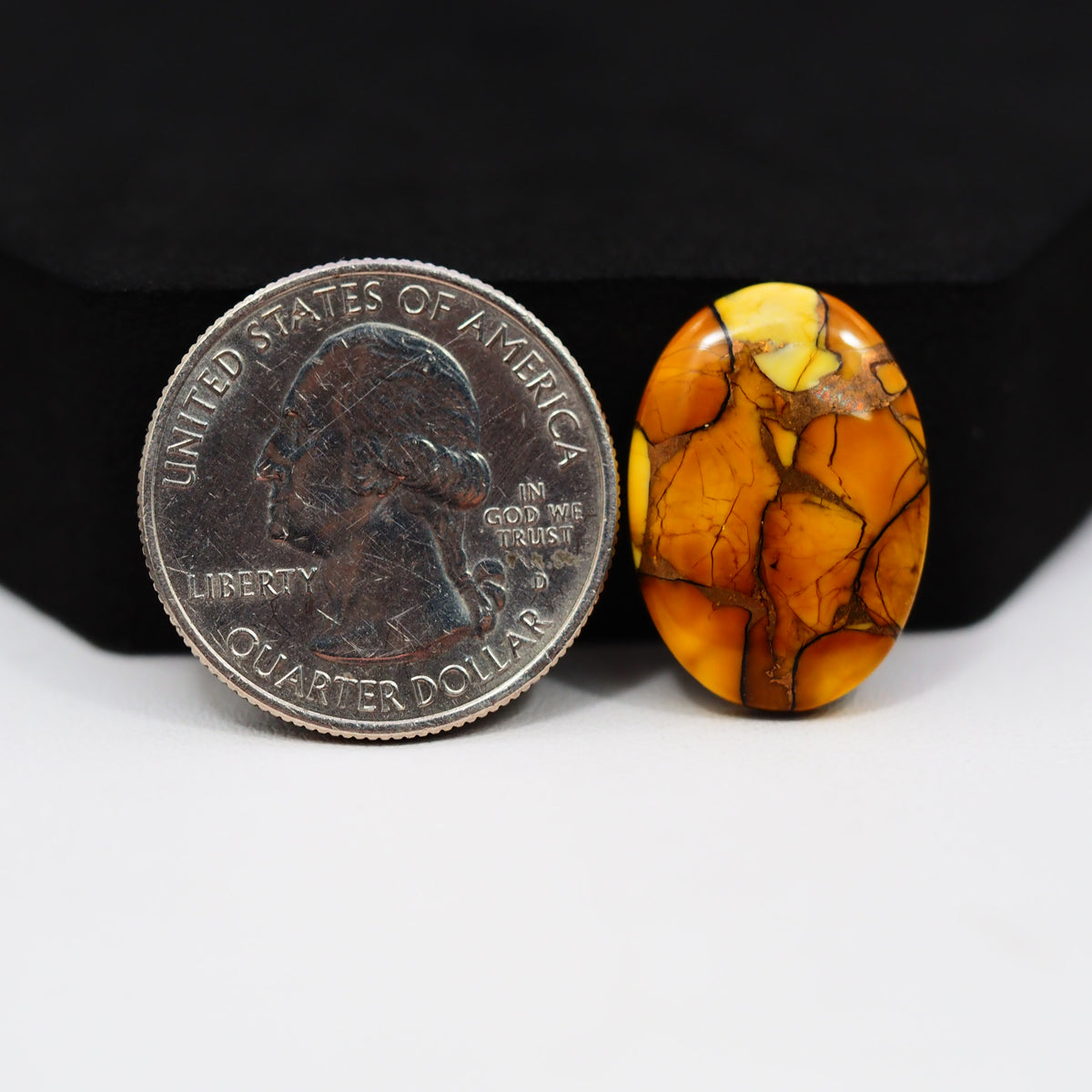 Natural Honey Dahlia Turquoise Oval Cabochon 21x15mm 13ct - Honey Gold - Pedra Gems