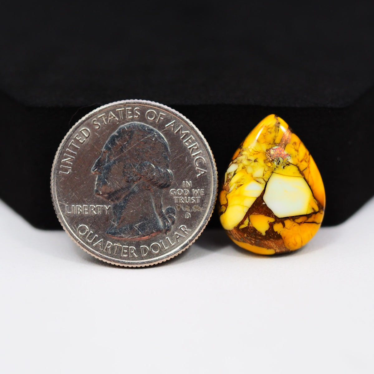 Natural Honey Dahlia Turquoise Pear Cabochon 20x16mm 11ct - Honey Gold - Pedra Gems