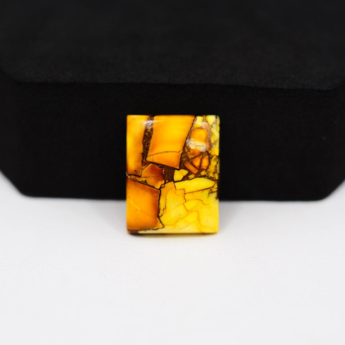 Honey Dahlia Cabochon 17x13mm 12ct Square