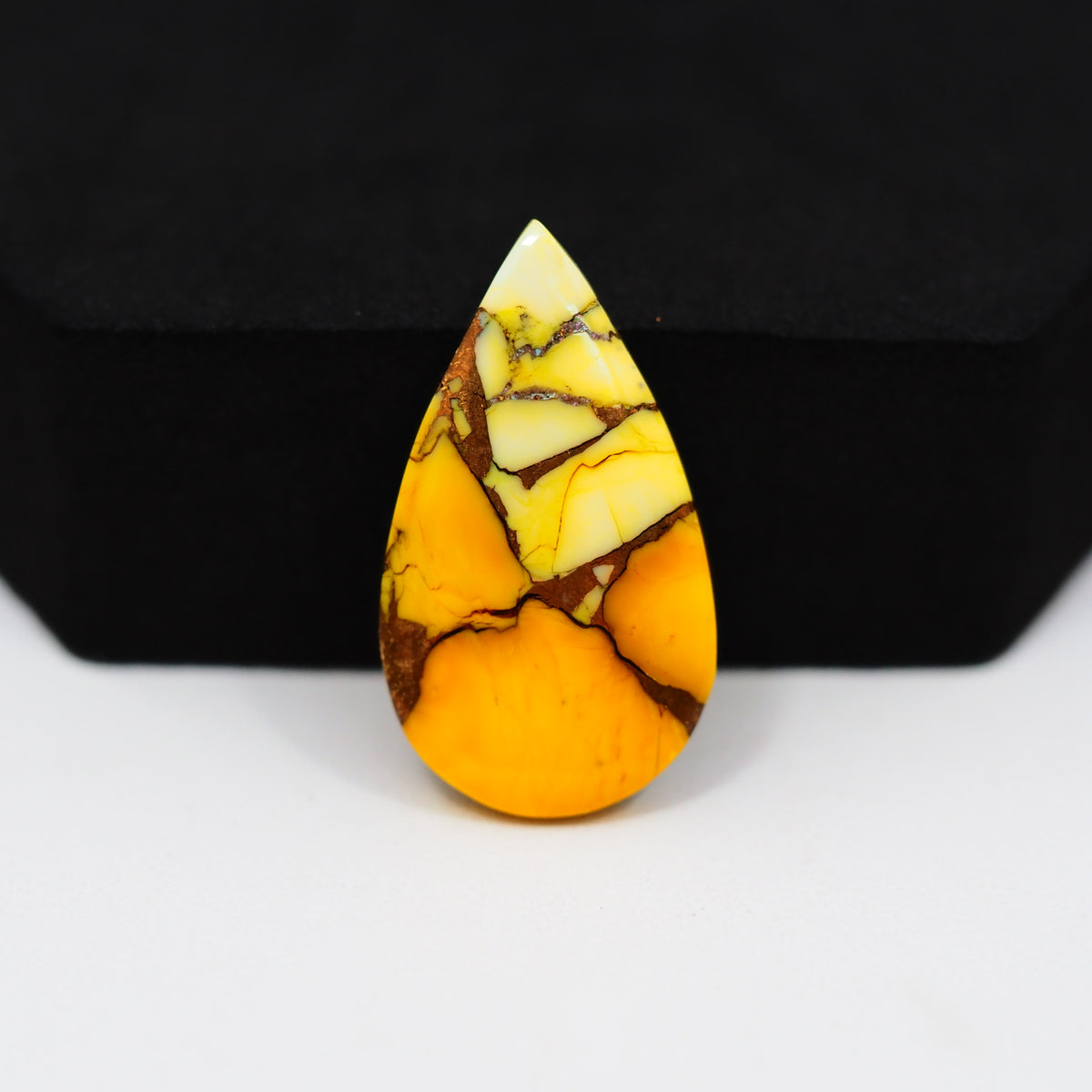 Honey Dahlia Cabochon 28x16mm Pear