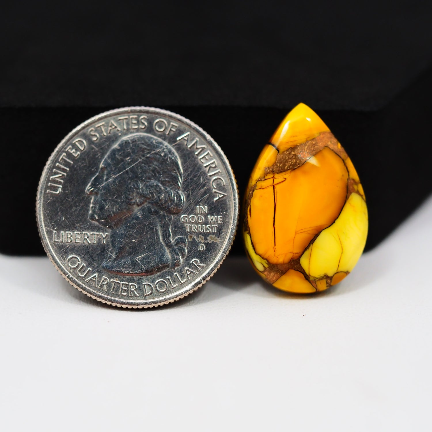 Natural Honey Dahlia Pear Cabochon 23x15mm 12.5ct - Honey Gold - Pedra Gems