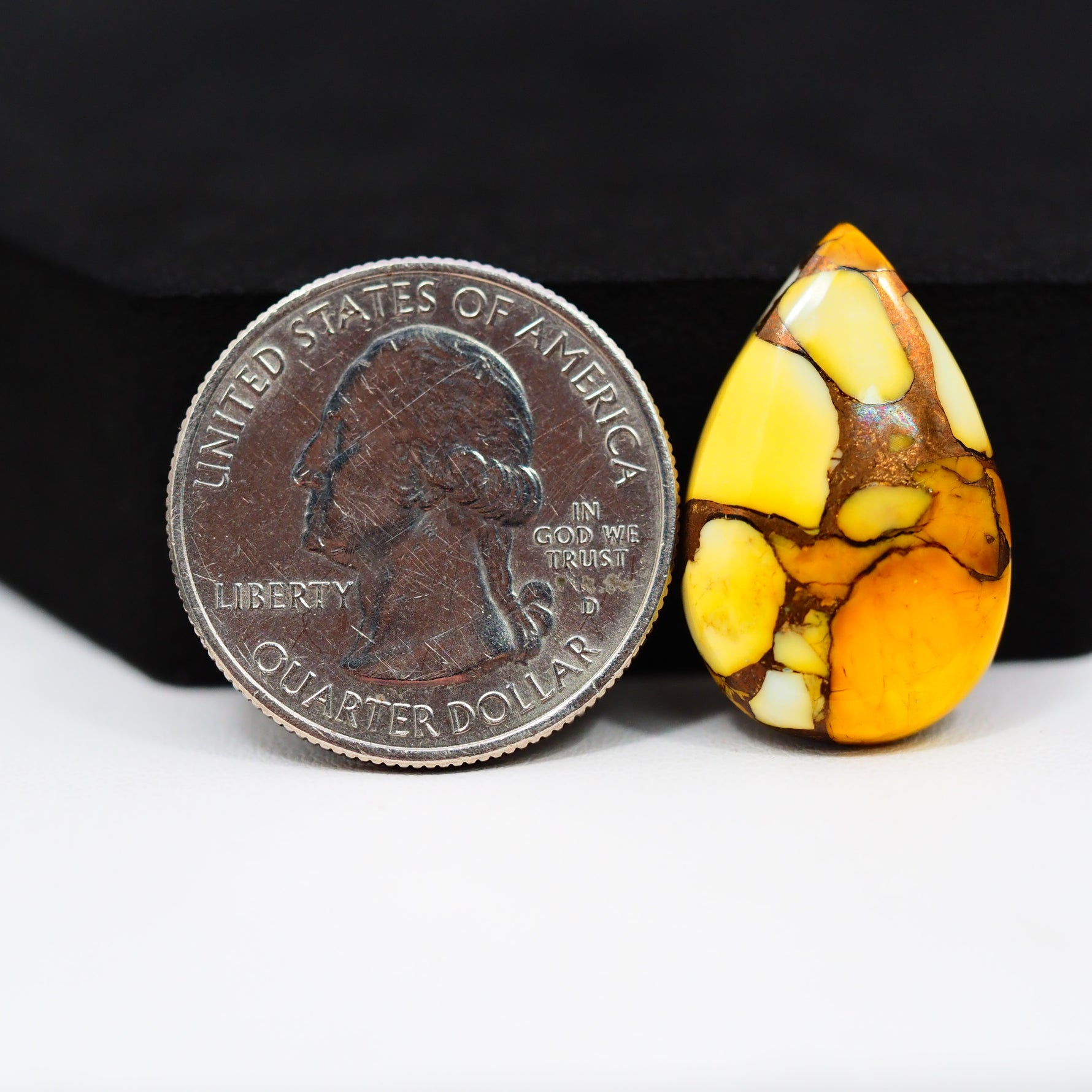 Natural Honey Dahlia Pear Cabochon 24x15mm 15ct - Honey Gold - Pedra Gems
