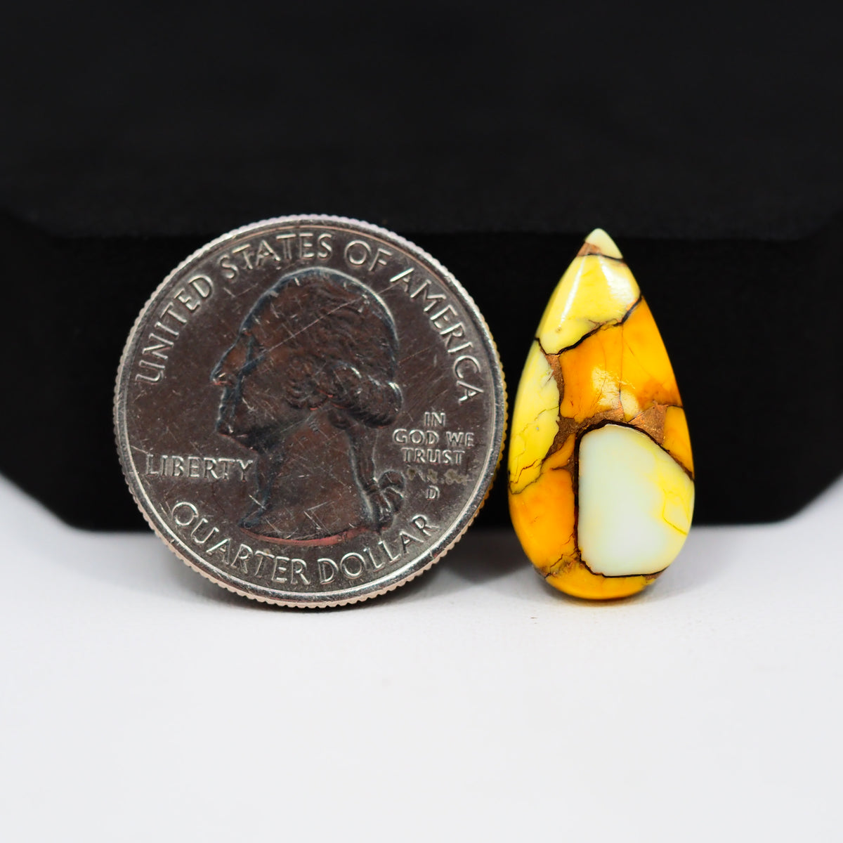 Natural Honey Dahlia Pear Cabochon 22x11mm 8ct - Honey Gold - Pedra Gems