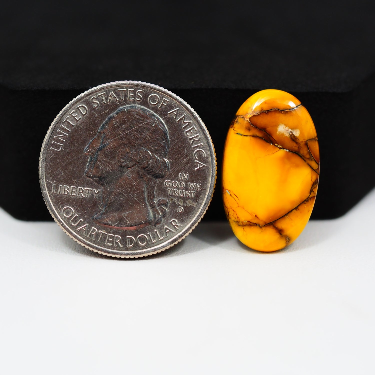 Natural Honey Dahlia Oval Cabochon 22x13mm 8ct - Honey Gold - Pedra Gems
