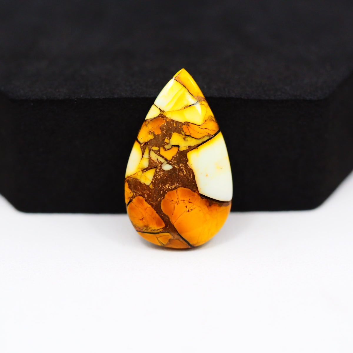 Honey Dahlia Cabochon 26x16mm 13.5ct Pear