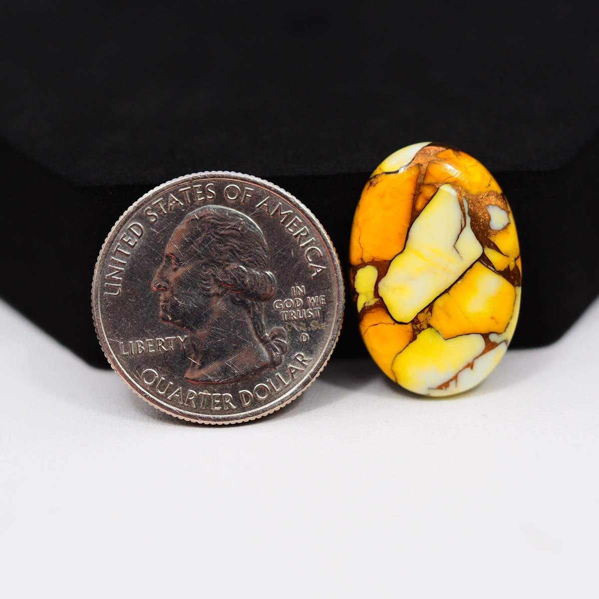 Natural Honey Dahlia Oval Cabochon 24x16mm 15.5ct - Honey Gold - Pedra Gems