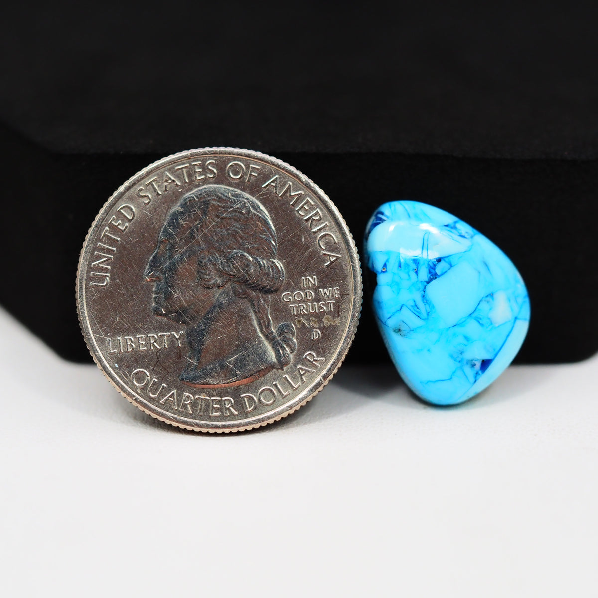 Buffalo Freeform Cabochon 18x13mm 8ct - Blue with Natural Matrix - Pedra Gems