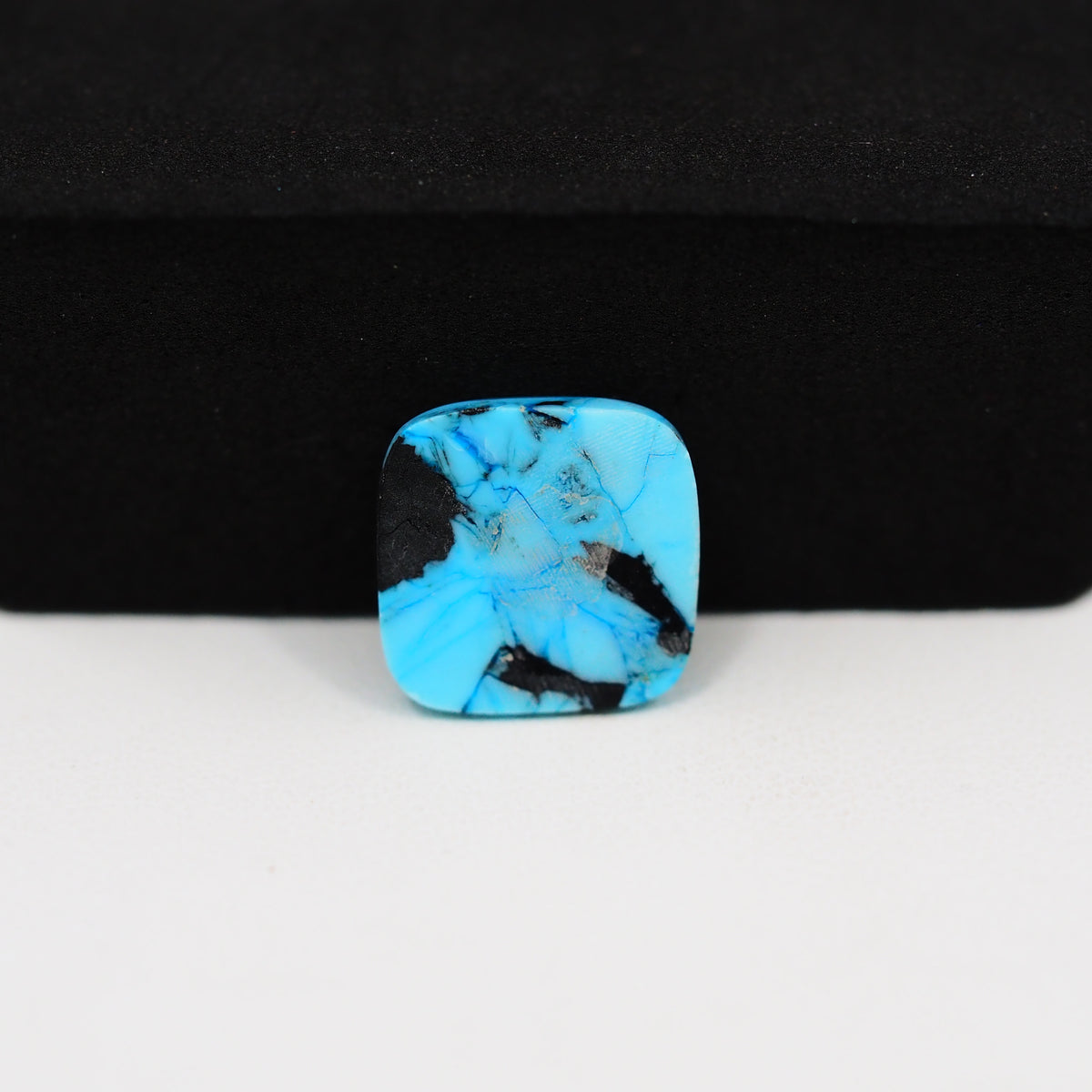 Buffalo Cushion Cabochon 13x13mm 6ct - Blue with Black Patch - Pedra Gems