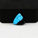 Buffalo Triangular Cabochon 15x15mm 6ct - Blue with Black Corner - Pedra Gems