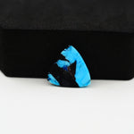 Buffalo Triangular Cabochon 15x15mm 6ct - Blue with Black Corner - Pedra Gems
