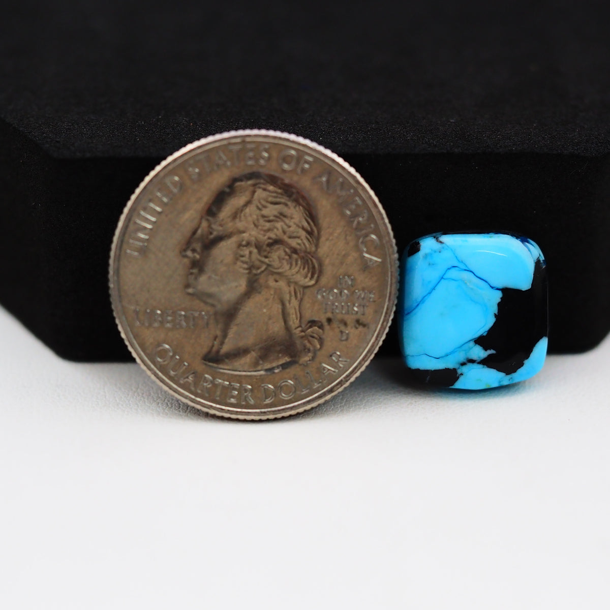 Buffalo Cushion Cabochon 13x13mm 6ct - Blue with Black Patch - Pedra Gems