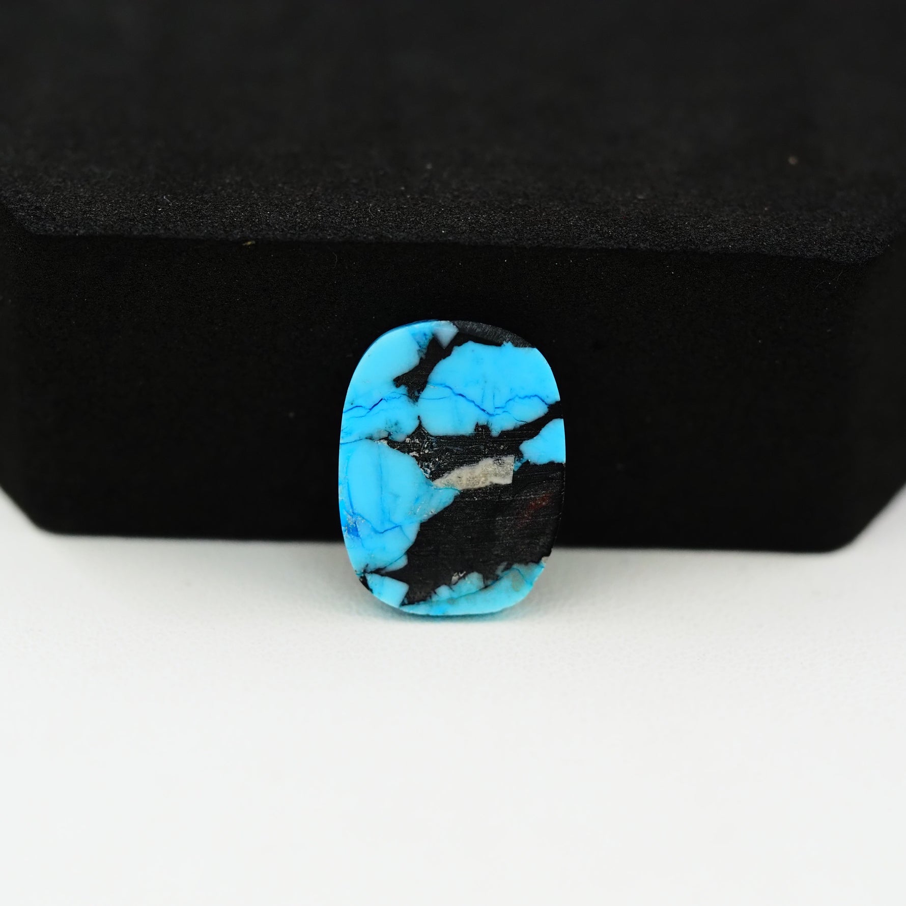 Buffalo Cushion Cabochon 16x12mm 6.5ct - Blue with Black Band - Pedra Gems
