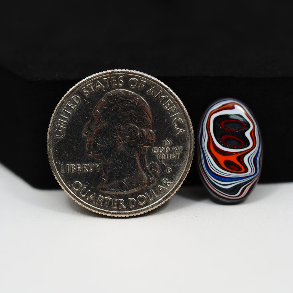 Fordite Agate Cabochon Oval 17x11mm 2ct - Detroit Agate layered paint - Pedra Gems