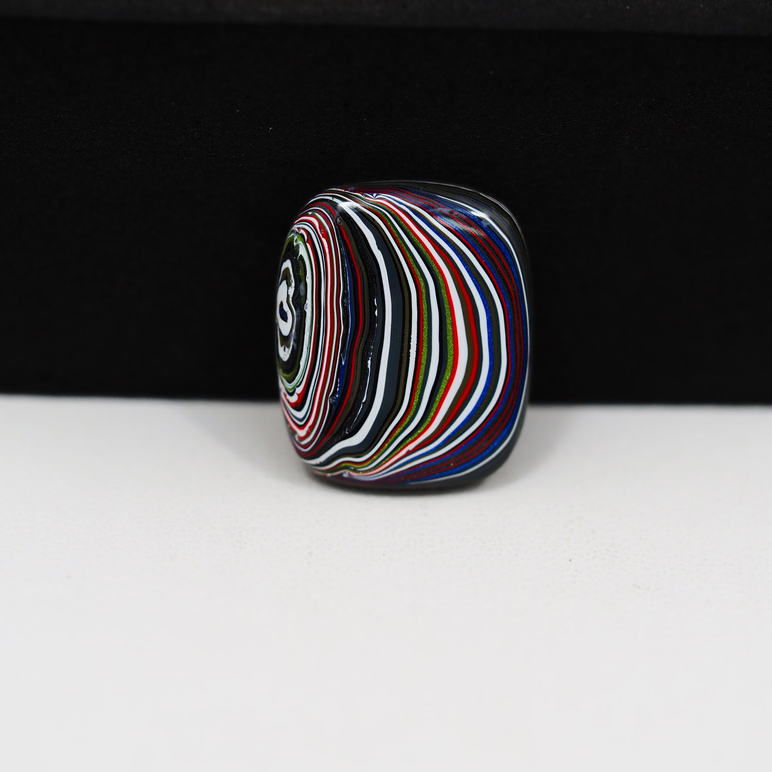 Fordite Agate Cabochon Cushion 20x16mm 5ct - Detroit Agate layered paint - Pedra Gems