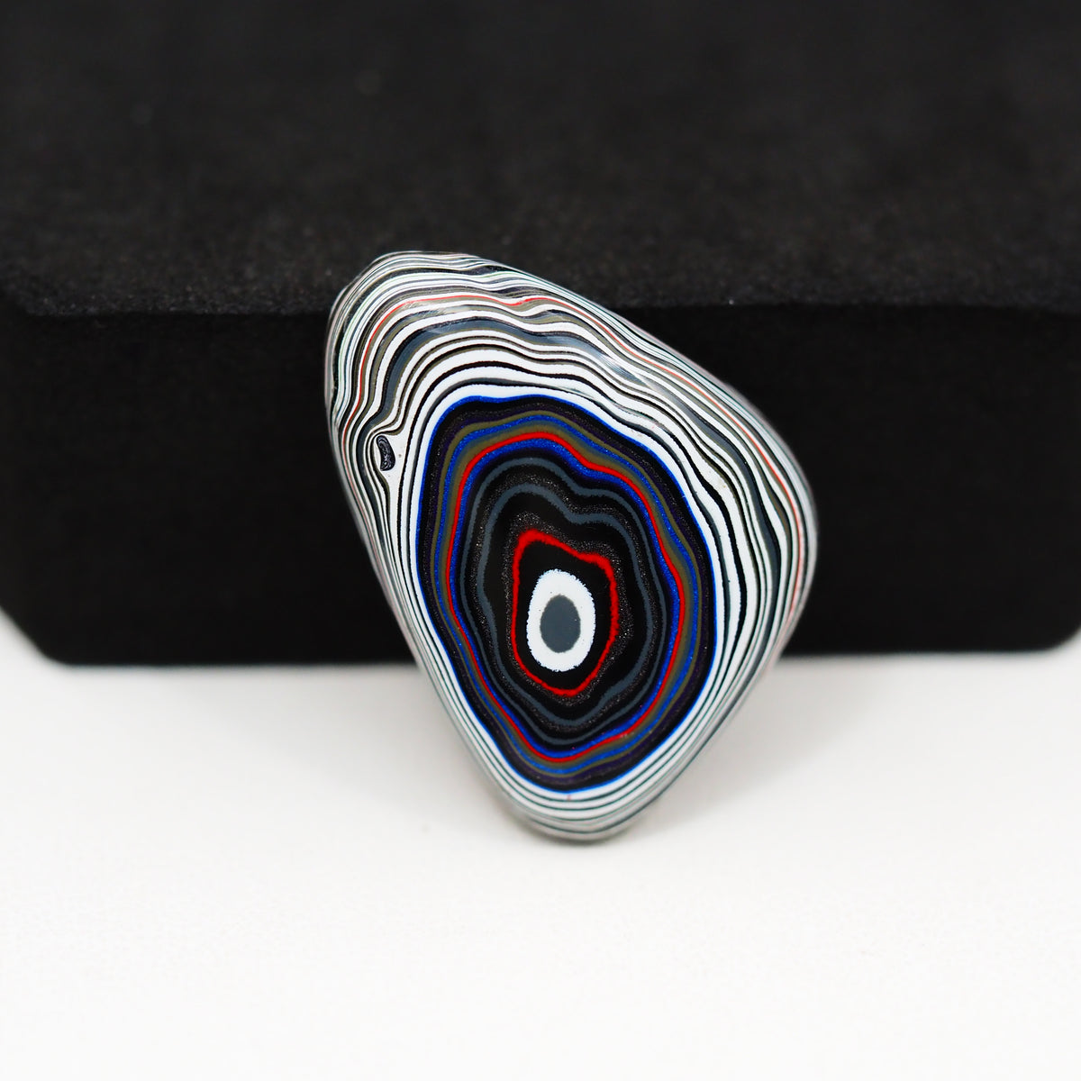Fordite Agate Cabochon Freeform 25x18mm 8.5ct - Detroit Agate layered paint - Pedra Gems