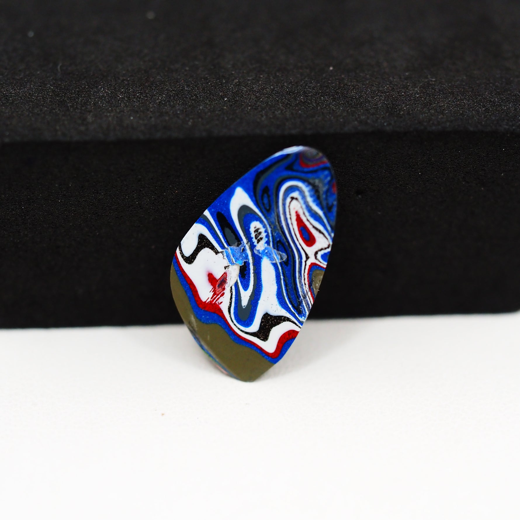 Fordite Agate Cabochon Freeform 21x12mm 2.5ct - Detroit Agate layered paint - Pedra Gems