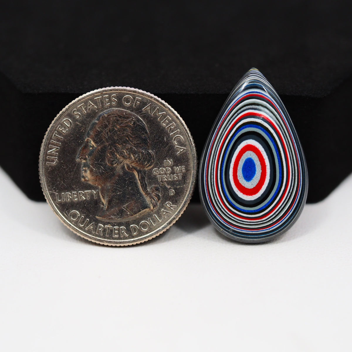 Fordite Agate Cabochon Pear 26x17mm 5.7ct - Detroit Agate layered paint - Pedra Gems