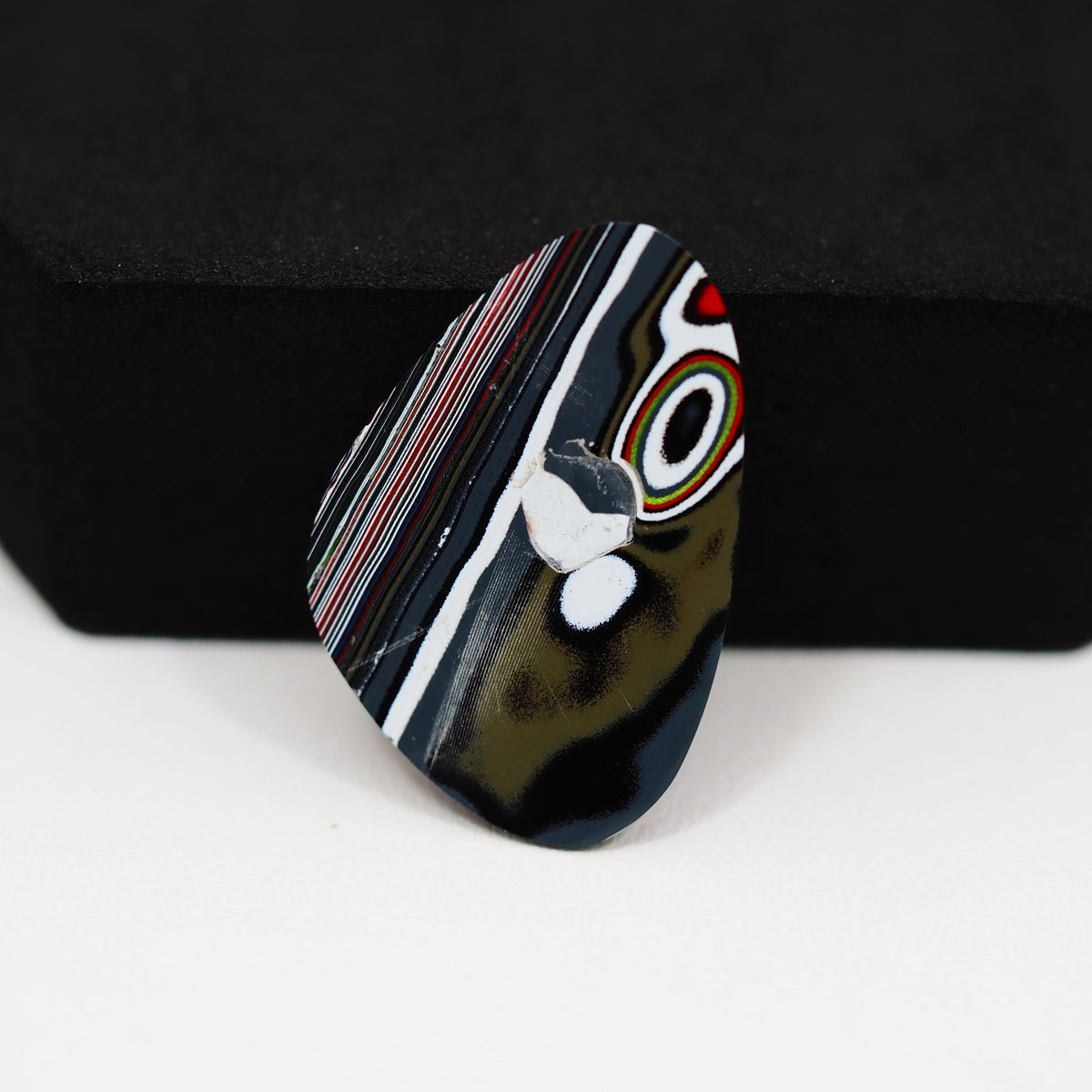 Fordite Agate Cabochon Freeform 26x18mm 6ct - Detroit Agate layered paint - Pedra Gems