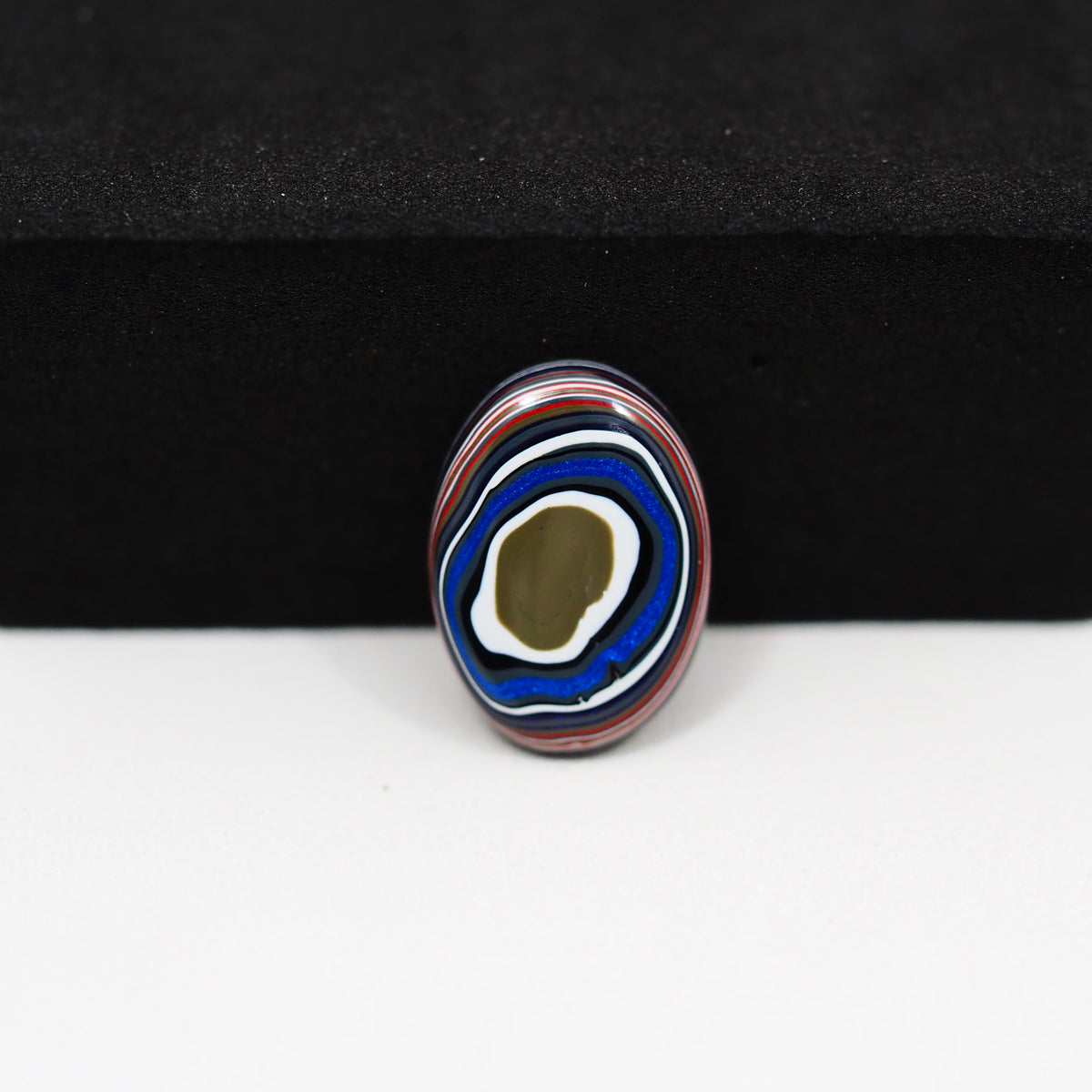 Fordite Agate Cabochon Oval 15x11mm 1.5ct - Detroit Agate layered paint - Pedra Gems