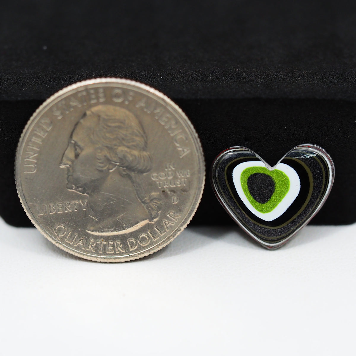 Fordite Agate Cabochon Heart 14x16mm 2ct - Detroit Agate layered paint - Pedra Gems