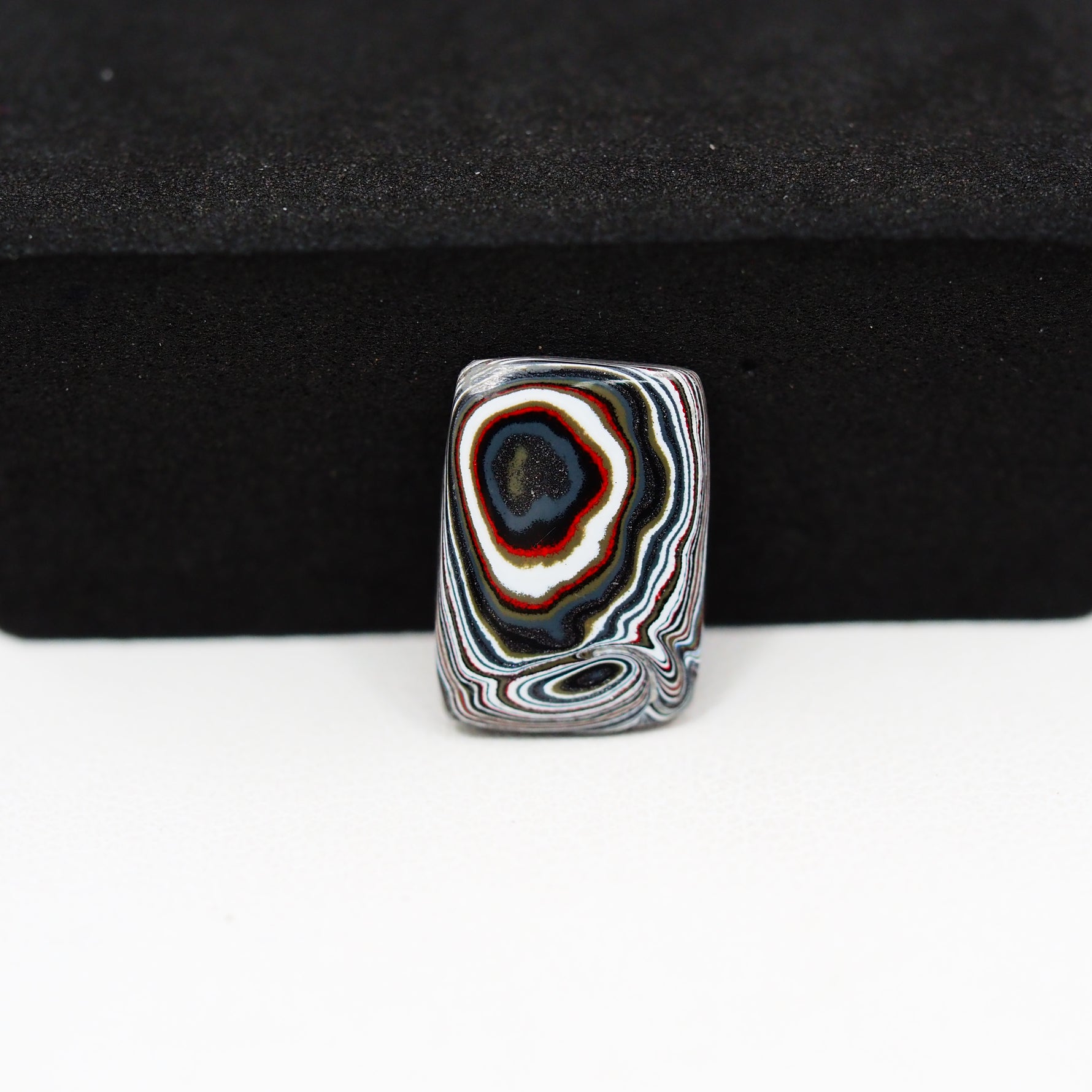 Fordite Agate Cabochon Rectangle 15x11mm 2ct - Detroit Agate layered paint - Pedra Gems