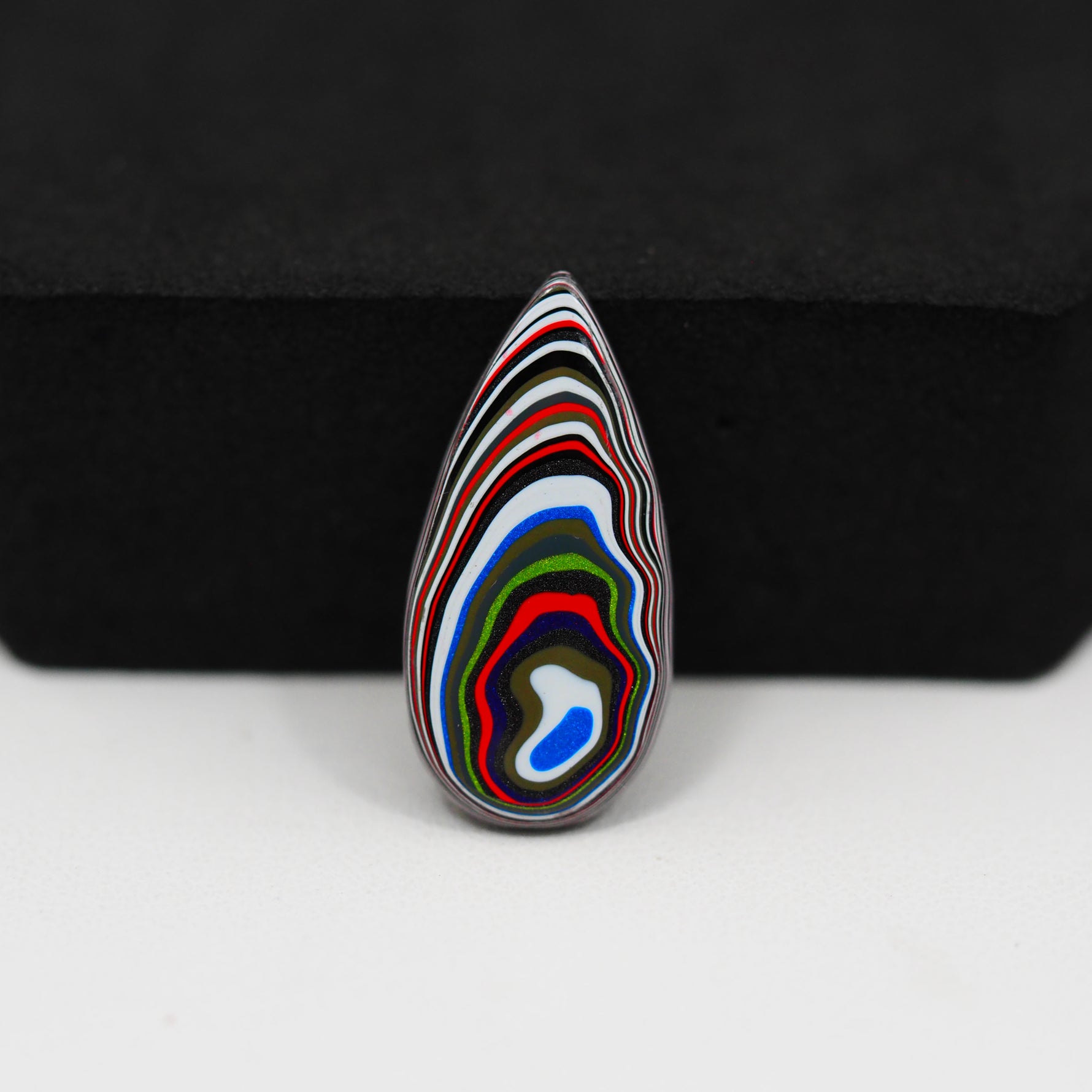 Fordite Agate Cabochon Freeform 23x11mm 2.5ct - Detroit Agate layered paint - Pedra Gems
