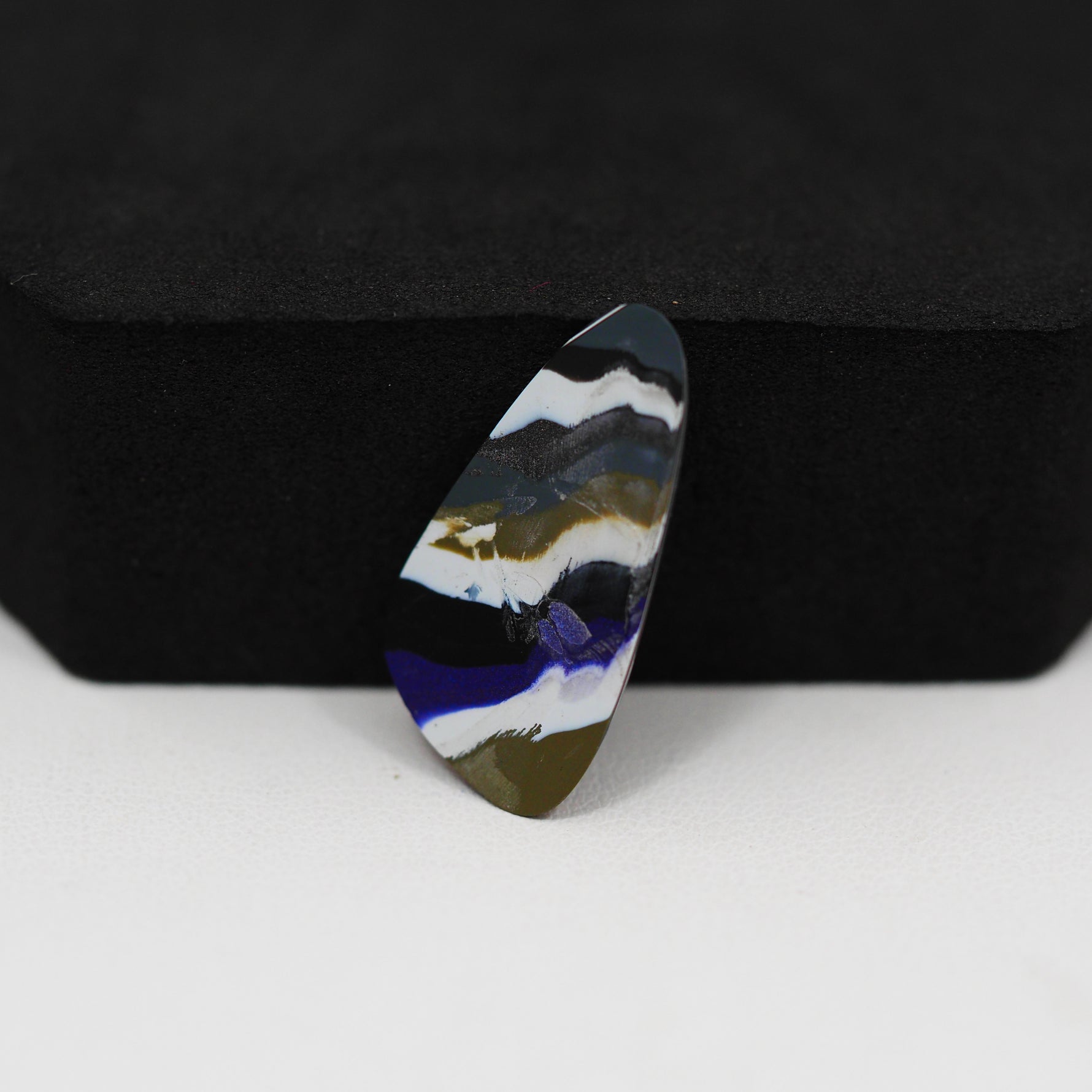 Fordite Agate Cabochon Freeform 24x12mm 3ct - Detroit Agate layered paint - Pedra Gems