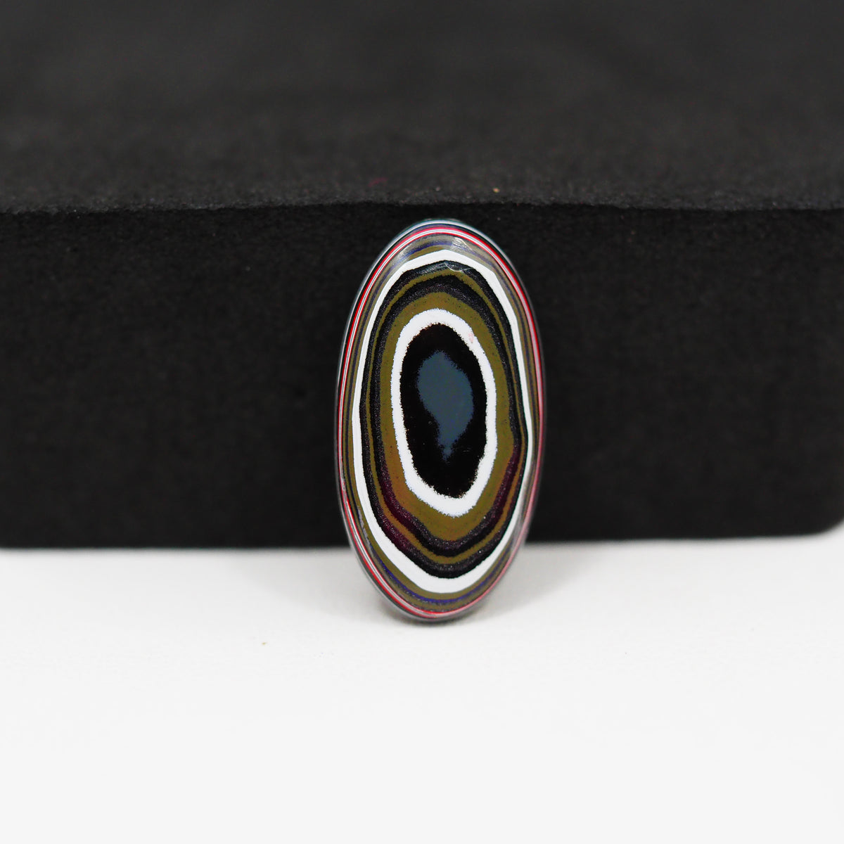 Fordite Agate Cabochon Oval 21x11mm 2.5ct - Detroit Agate layered paint - Pedra Gems